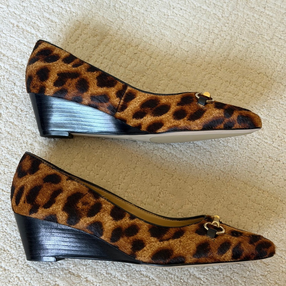 Talbots Leopard Print Pointed Toe Wedges with Gold Hardware - Picture 14 of 14